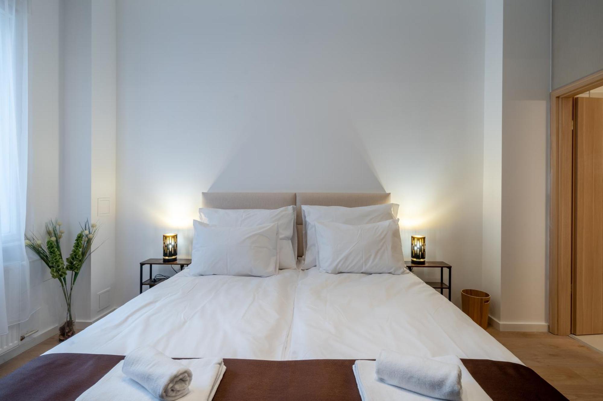 Hama Boutique Stays Budapest Bagian luar foto