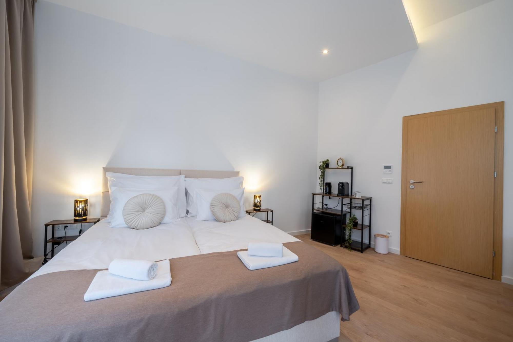 Hama Boutique Stays Budapest Bagian luar foto